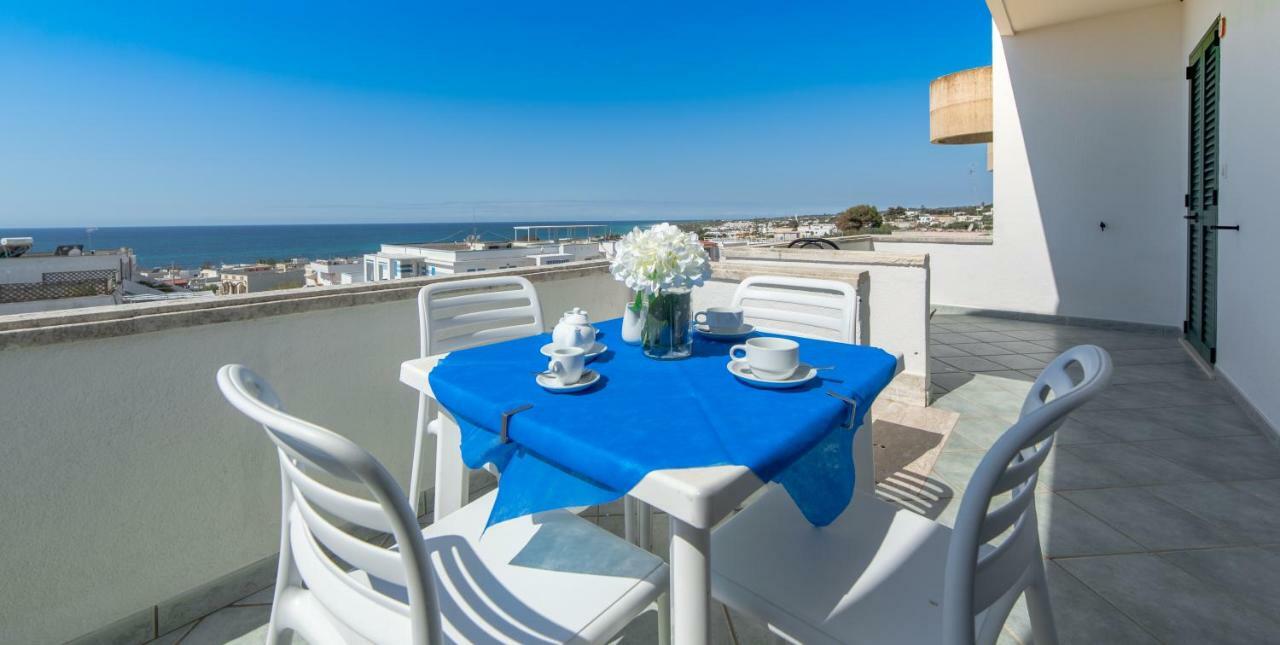 Spiaggia Bianca Apartments Torre Vado Kültér fotó